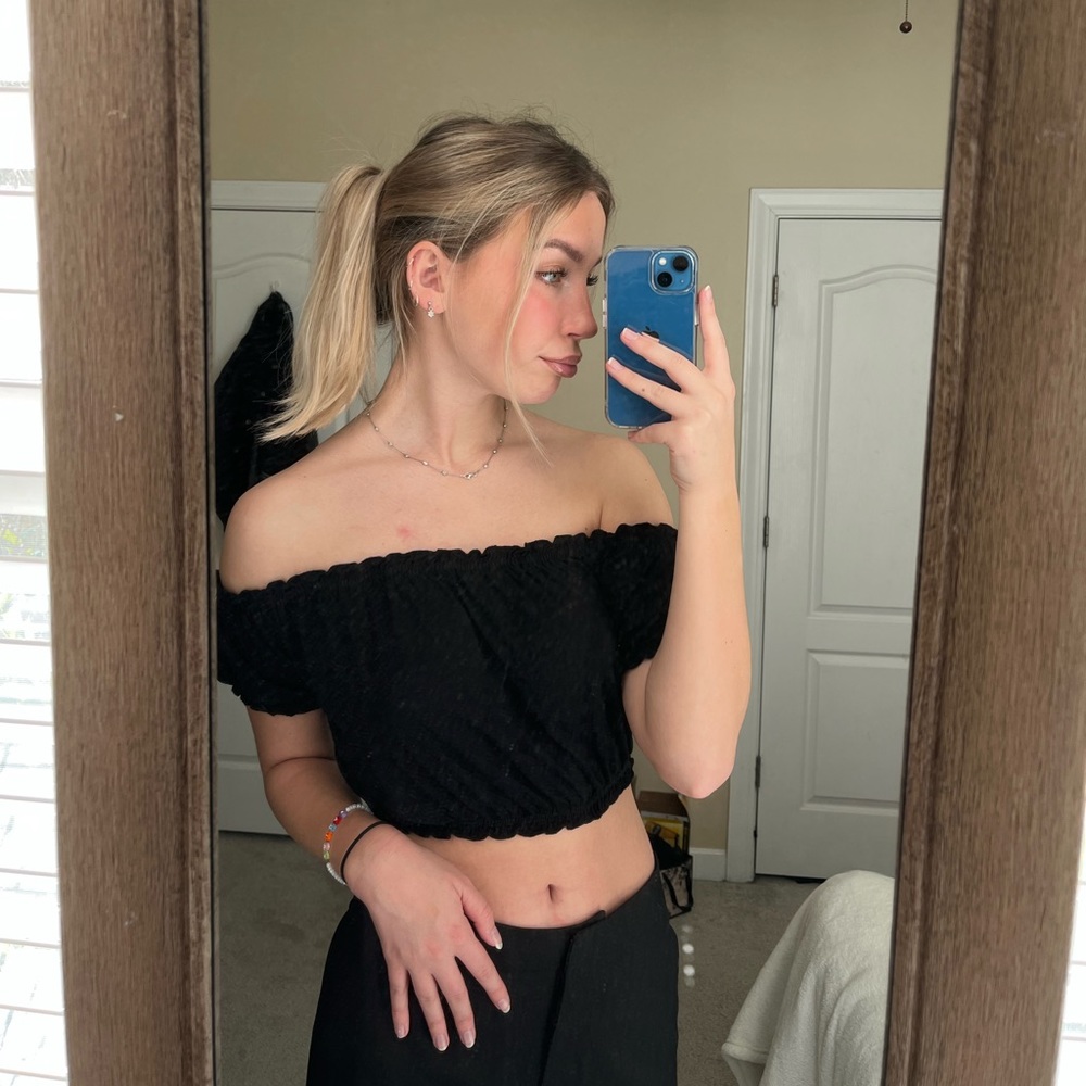 H&M crop top
